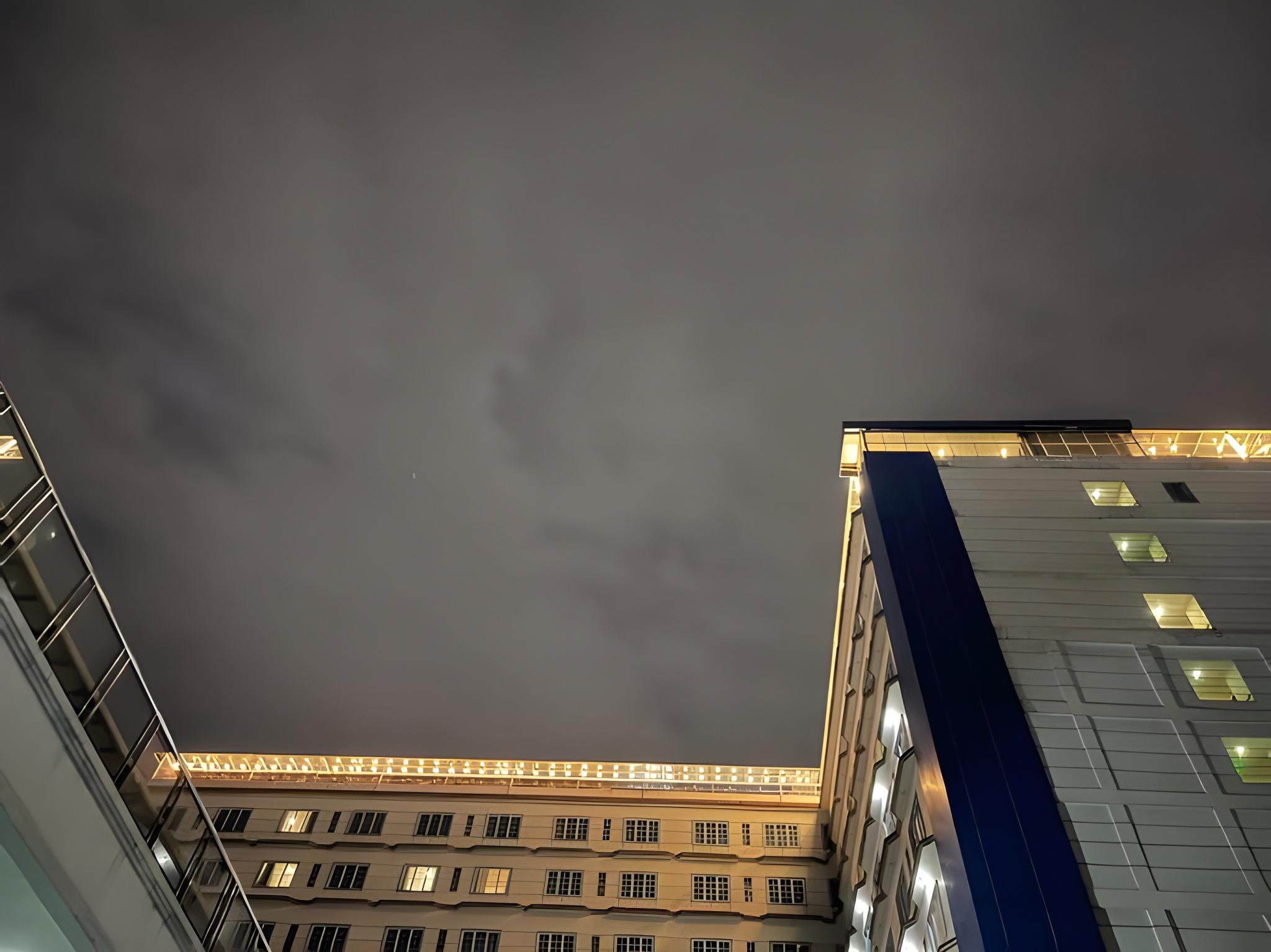 Grand Asrilia Hotel 4/50