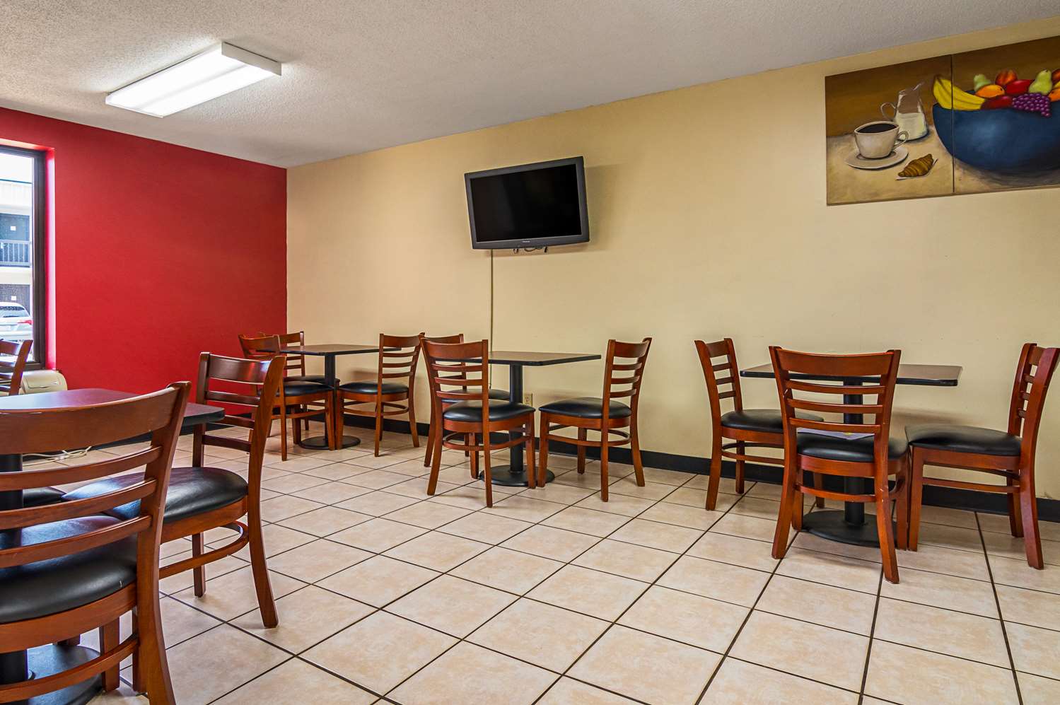 Econo Lodge Research Triangle Park 11/17