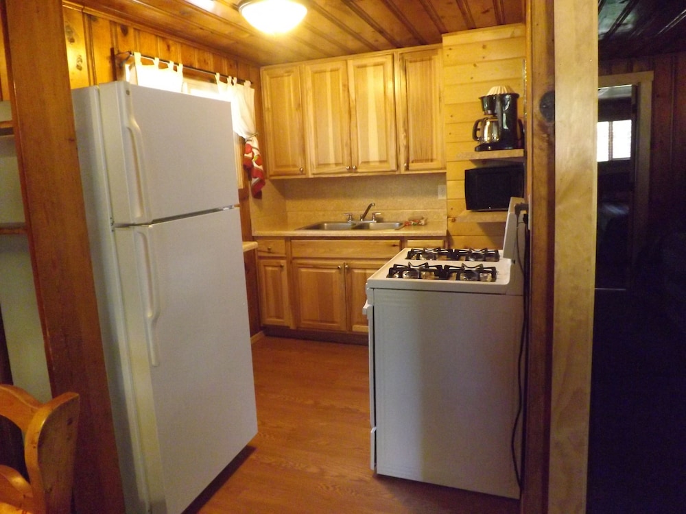 Arizona Mountain Inn and Cabins 39/50