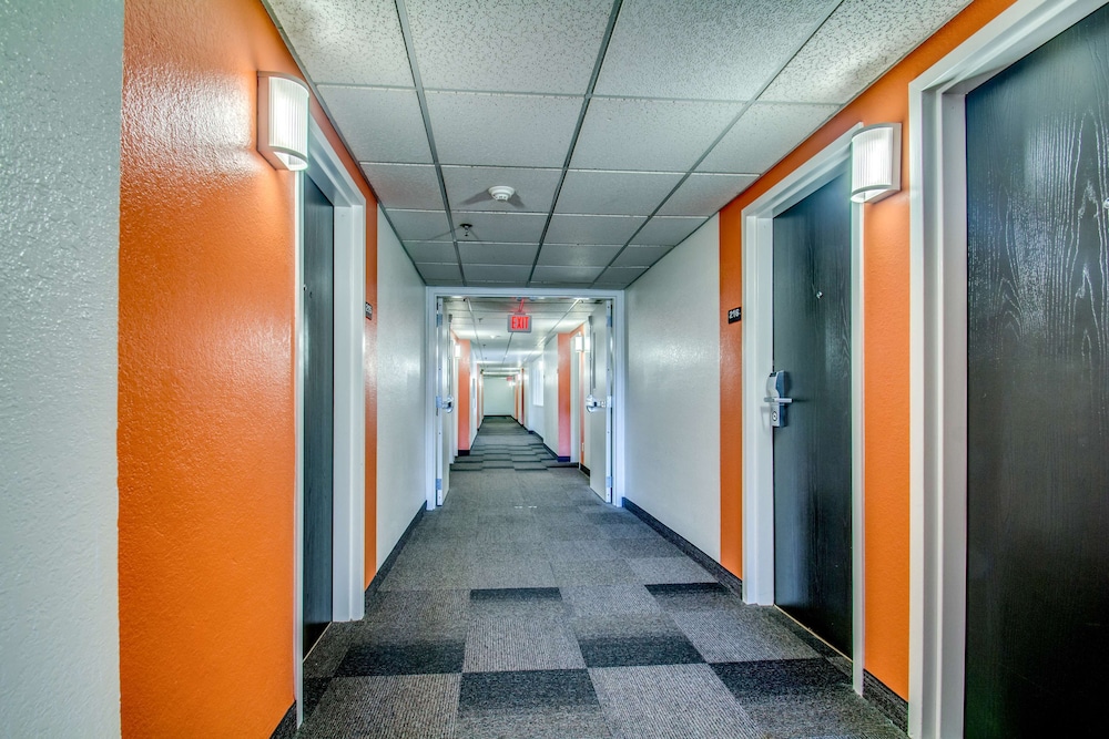 Motel6 Amherst, NY - Buffalo 39/44