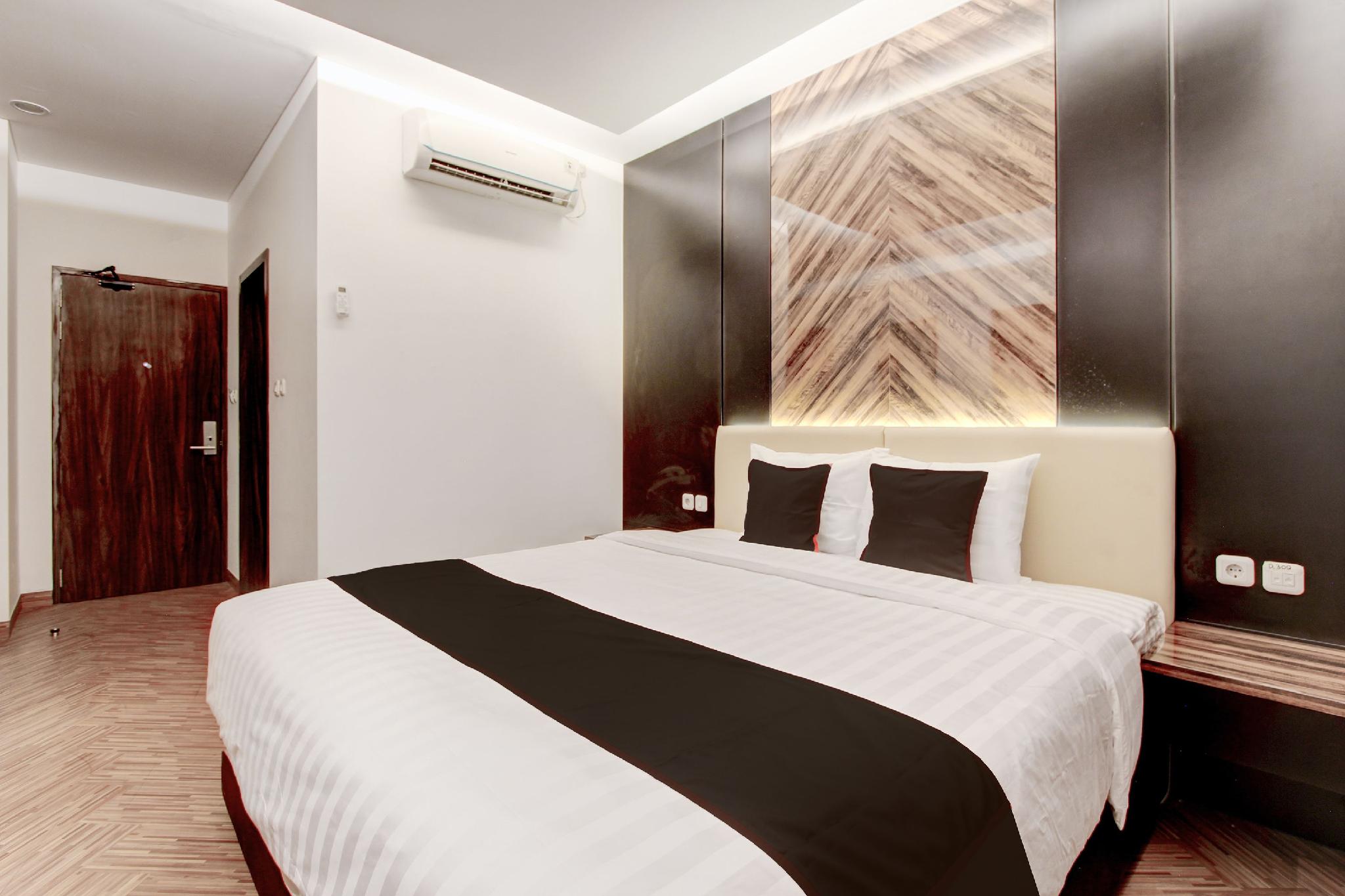 Townhouse OAK Near The Park Mall Semarang Formerly Semarang Boutique Hotel 22/32