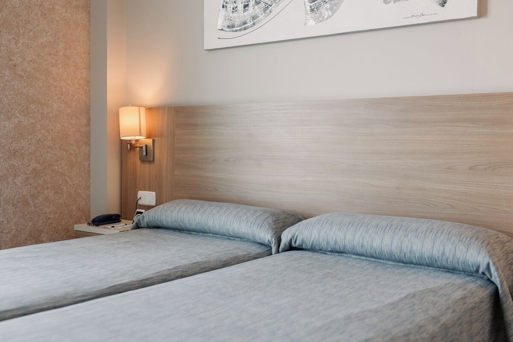 غرفة بسريرين منفصلين، Hotel Lodomar Spa And Talasoterapia 5/7