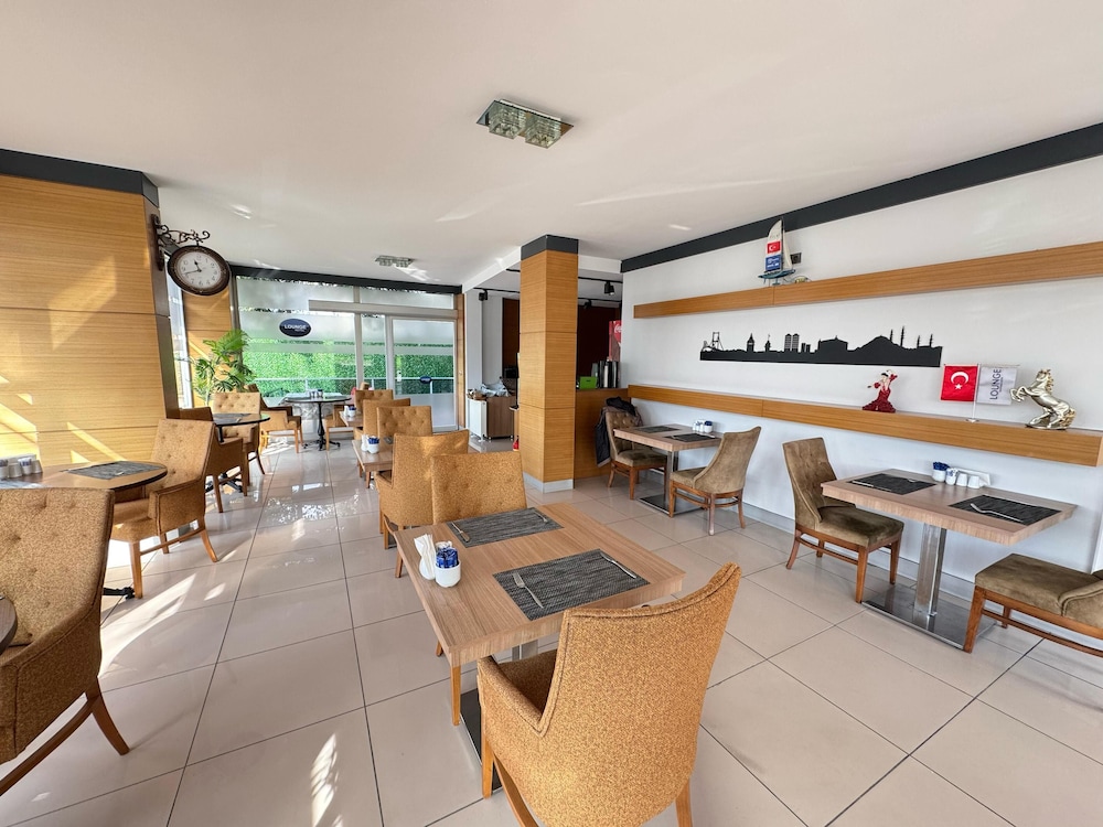 Lounge Boutique Hotel 37/50