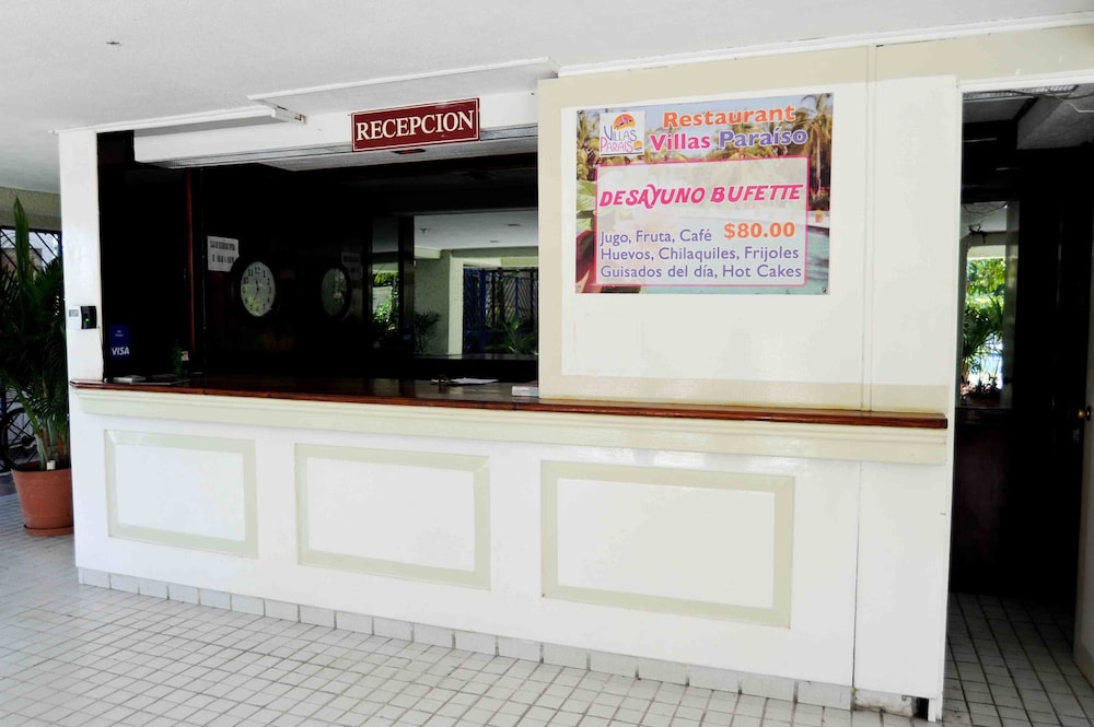 Villas Paraiso Hotel 4/32