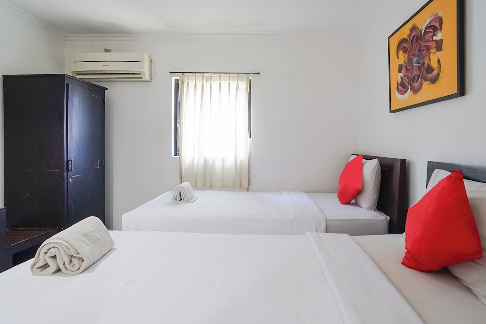 GANA INN LEGIAN 10/25