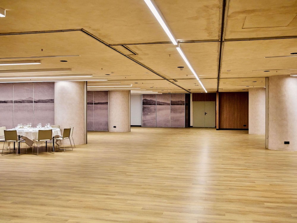 Novotel Valencia Lavant 7/65