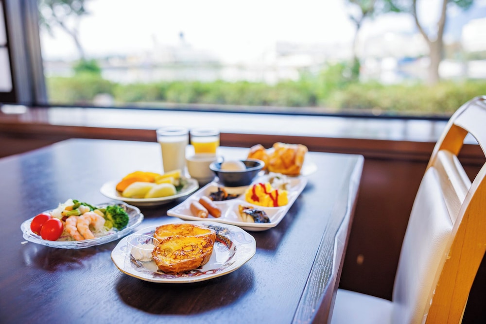 Biwako Grand Hotel 20/25
