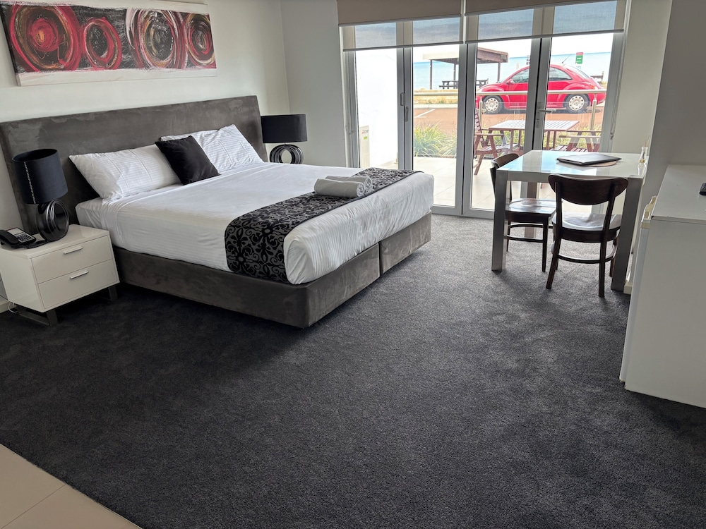 BUNBURY SEAVIEW APARTMENTS 21/58