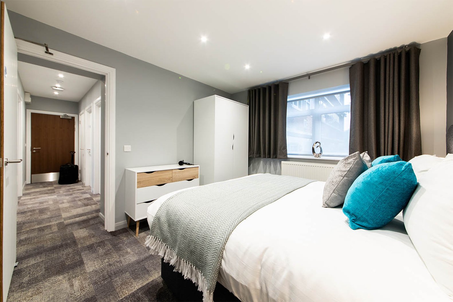 The Spires Serviced Apartments Cardiff 9/22