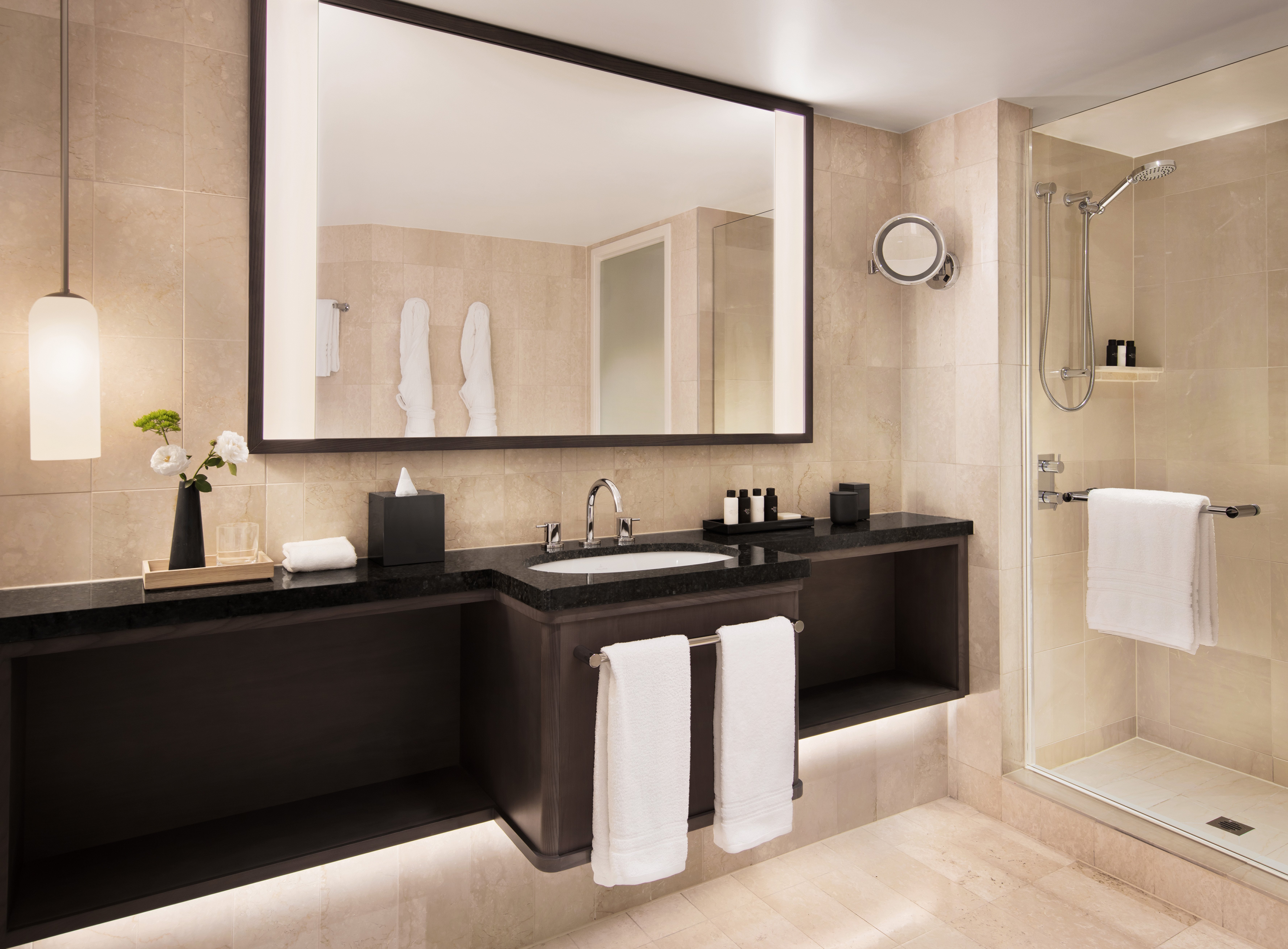 Four Seasons Hotel Sydney 43/43