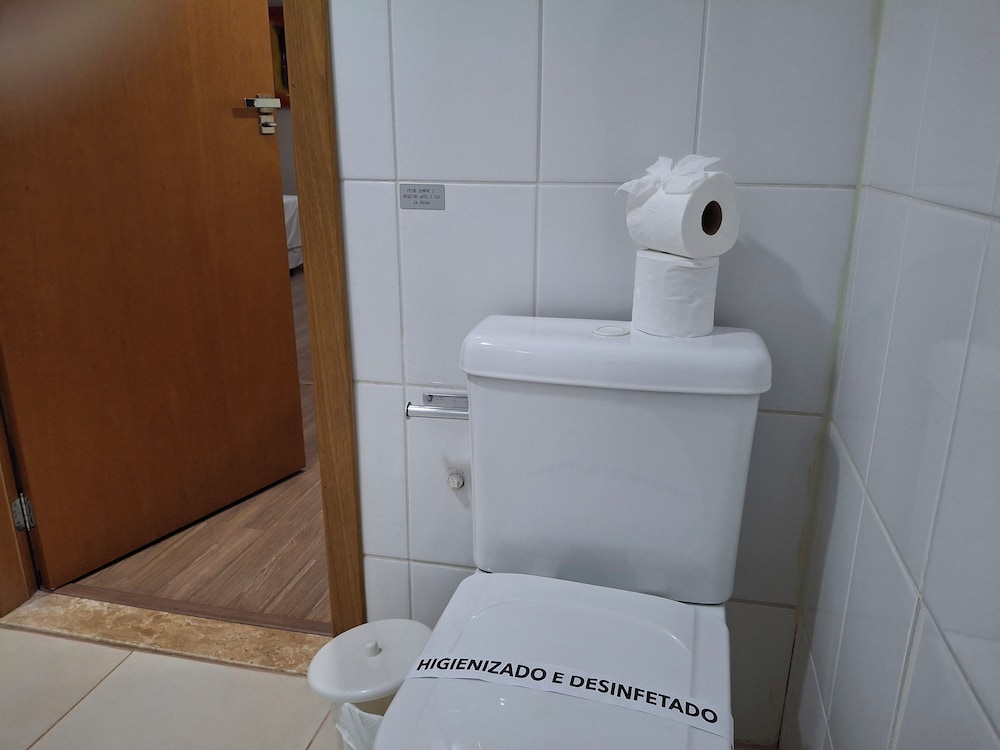 Onix Inn Hotel Cravinhos 48/50