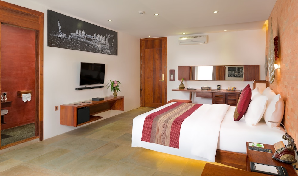 Golden Temple Residence 8/50