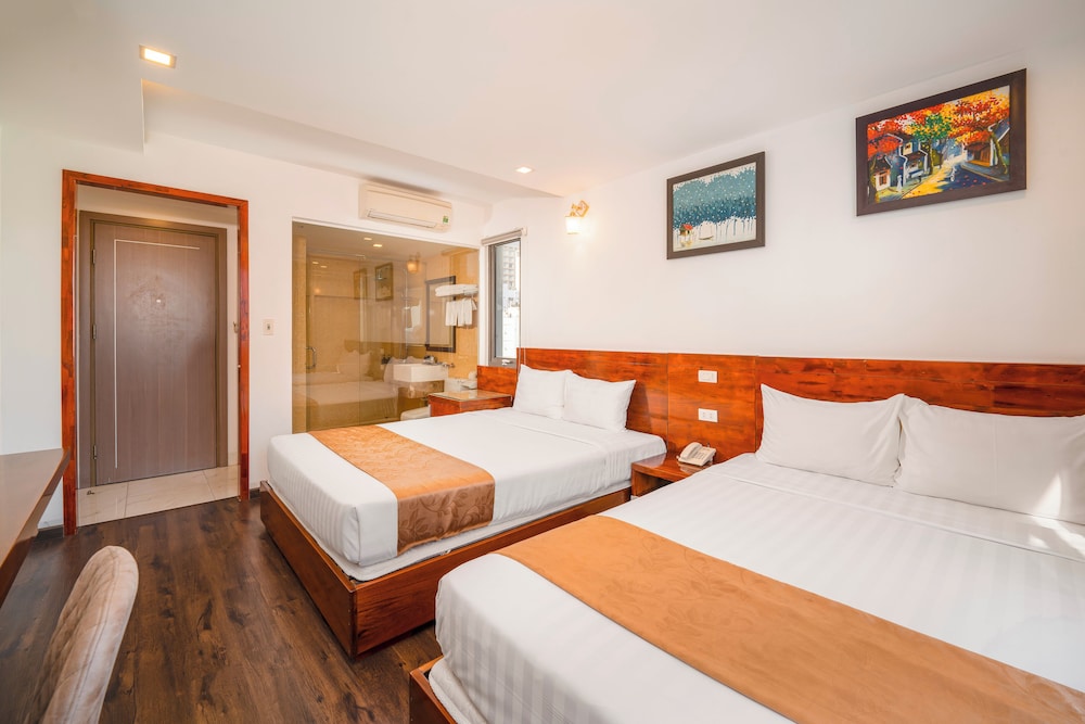Grand Sunrise Hotel 13/100