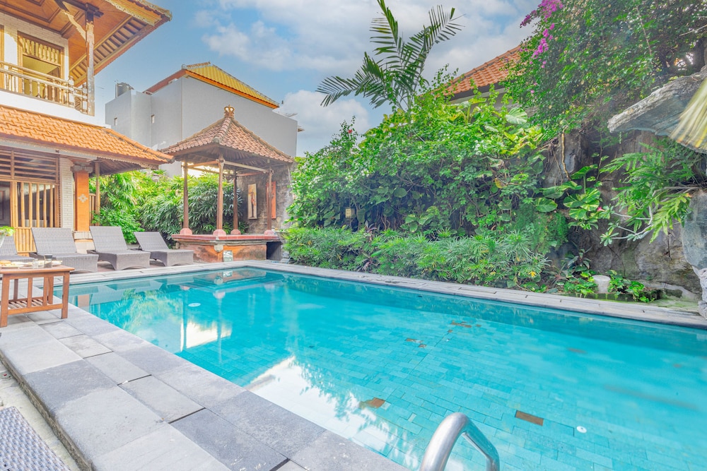 Sans Vibes Puri Mango Hotel Sanur 59/67