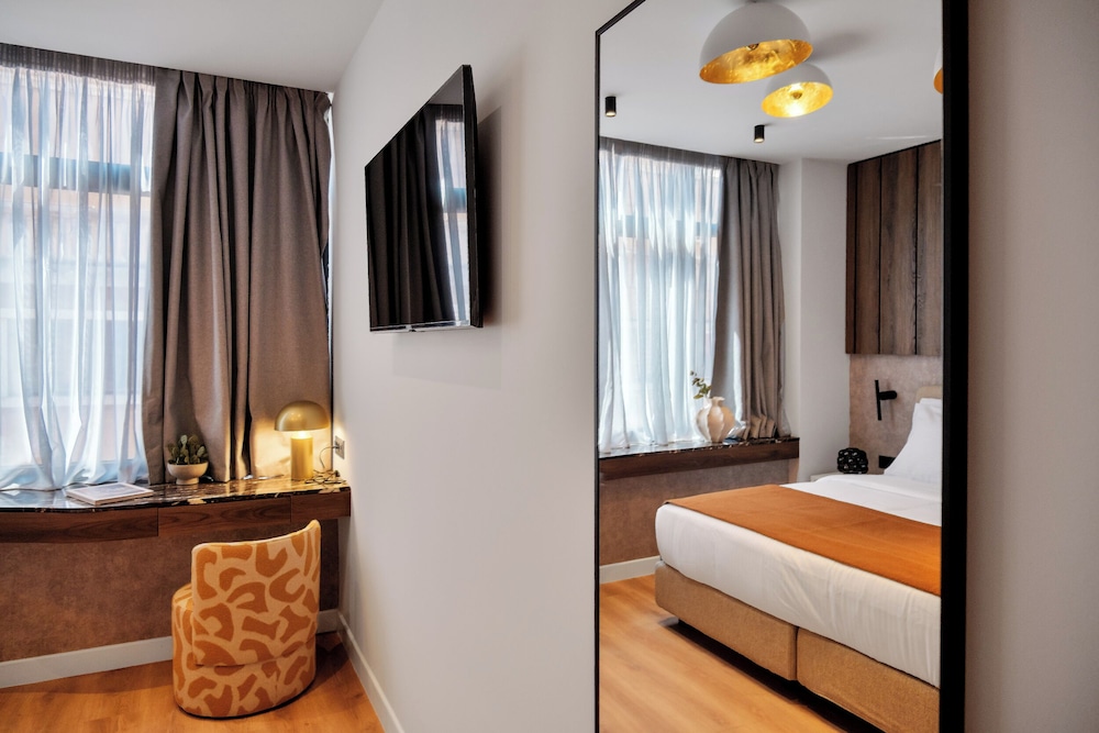 Acropolis Grid Athens 17/49
