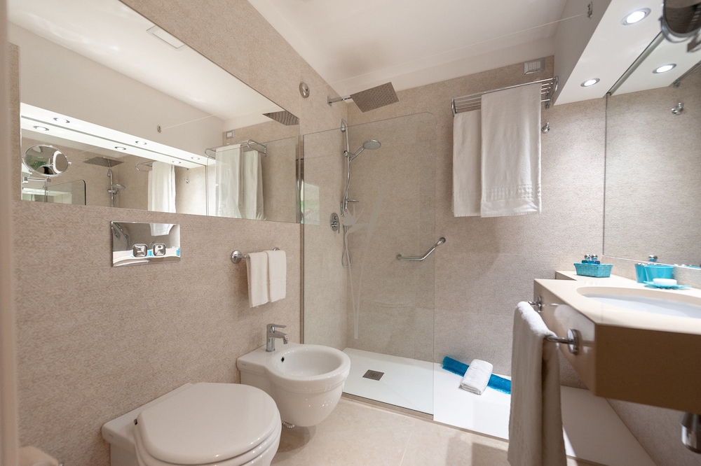Acacia Palace - Adults Only 13/50