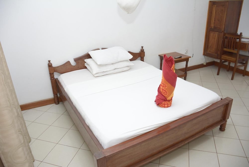 Keys Hotel Mbokomu Branch 13/50