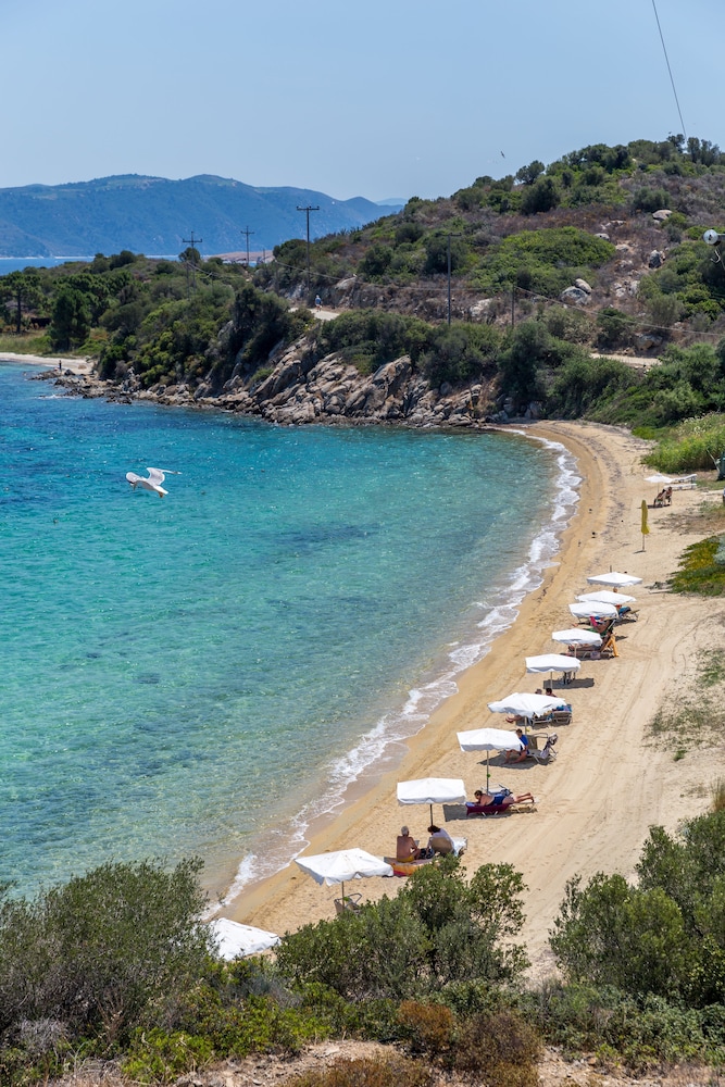 Agionissi Resort 35/50