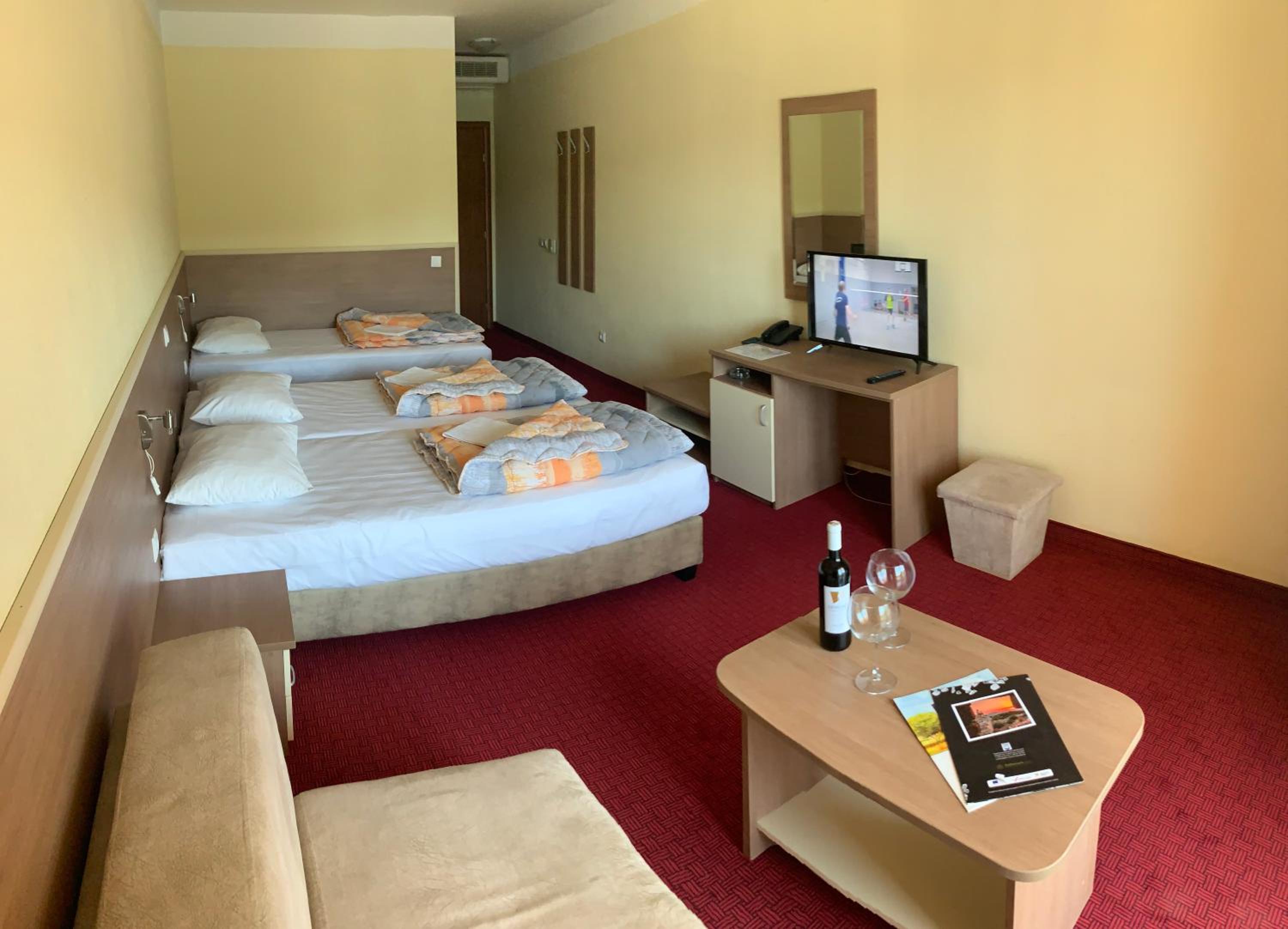 Hotel Adria 35/55