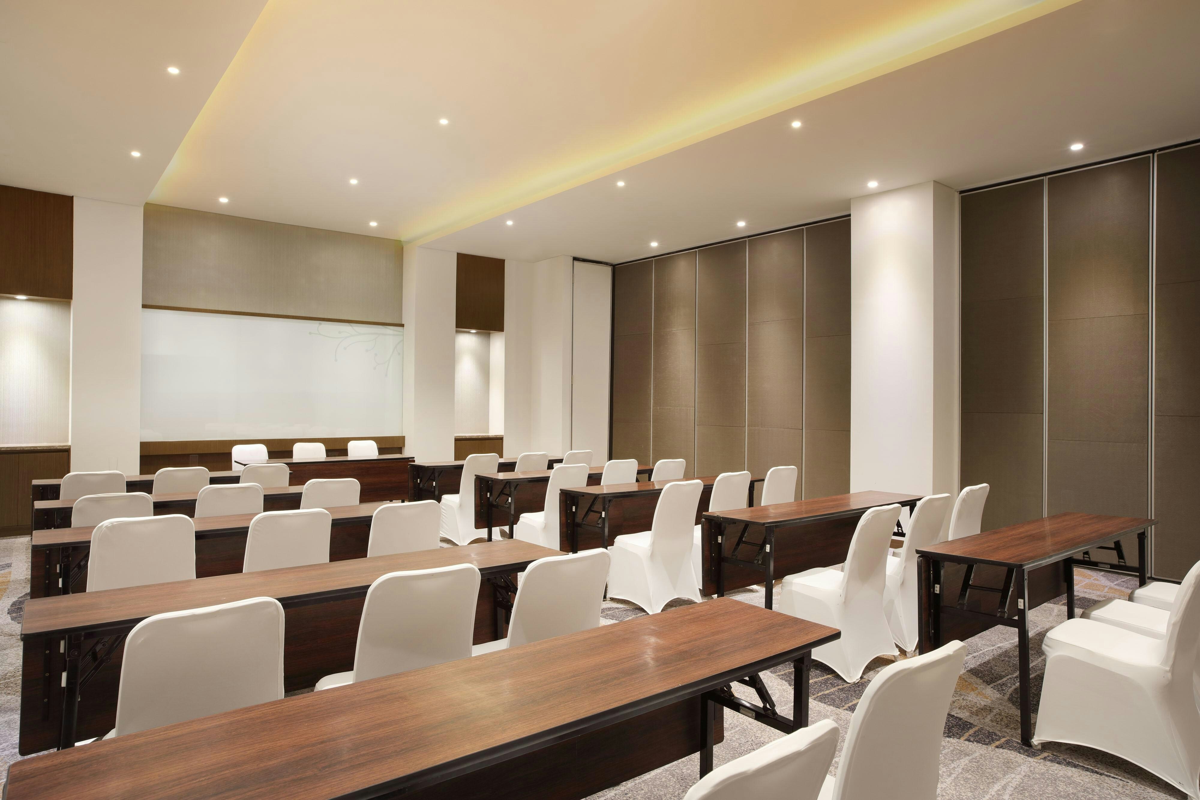 FOUR POINTS BY SHERATON MANADO 41/51