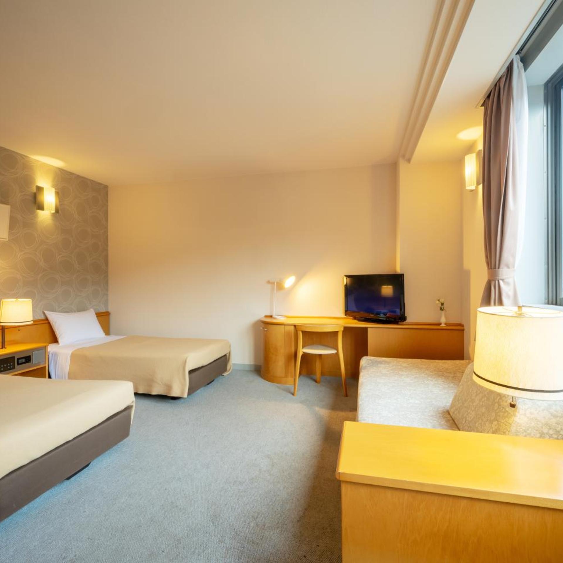 غرفة رباعية، Hotel Yutoria Fujisato 2/5