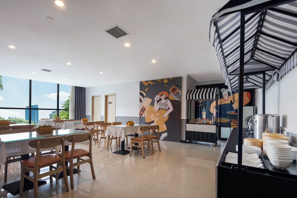 Merica Hotel -Chongqing Jiefangbei 21/24