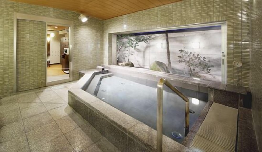 Tsuruga Manten Hotel Ekimae 31/51