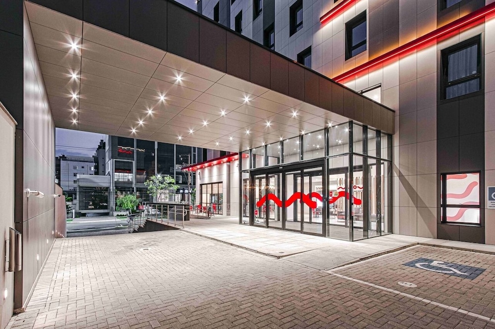Hotel Moov Curitiba 34/39