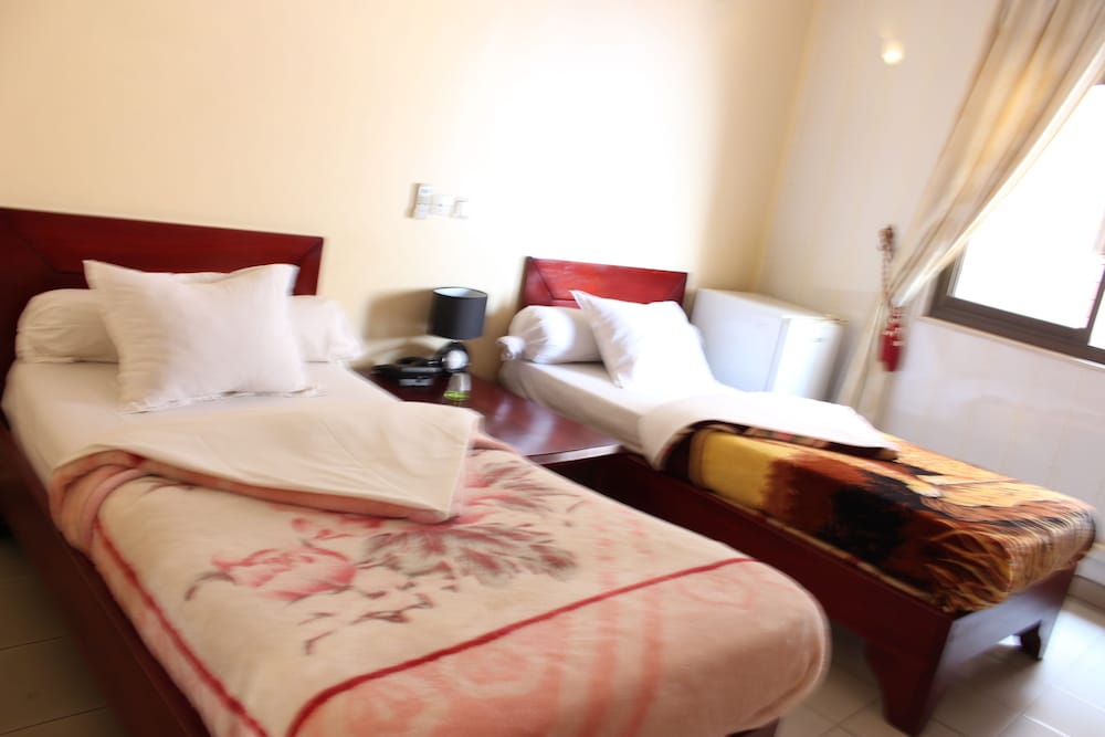 Hotel Santa Lucia 24/50