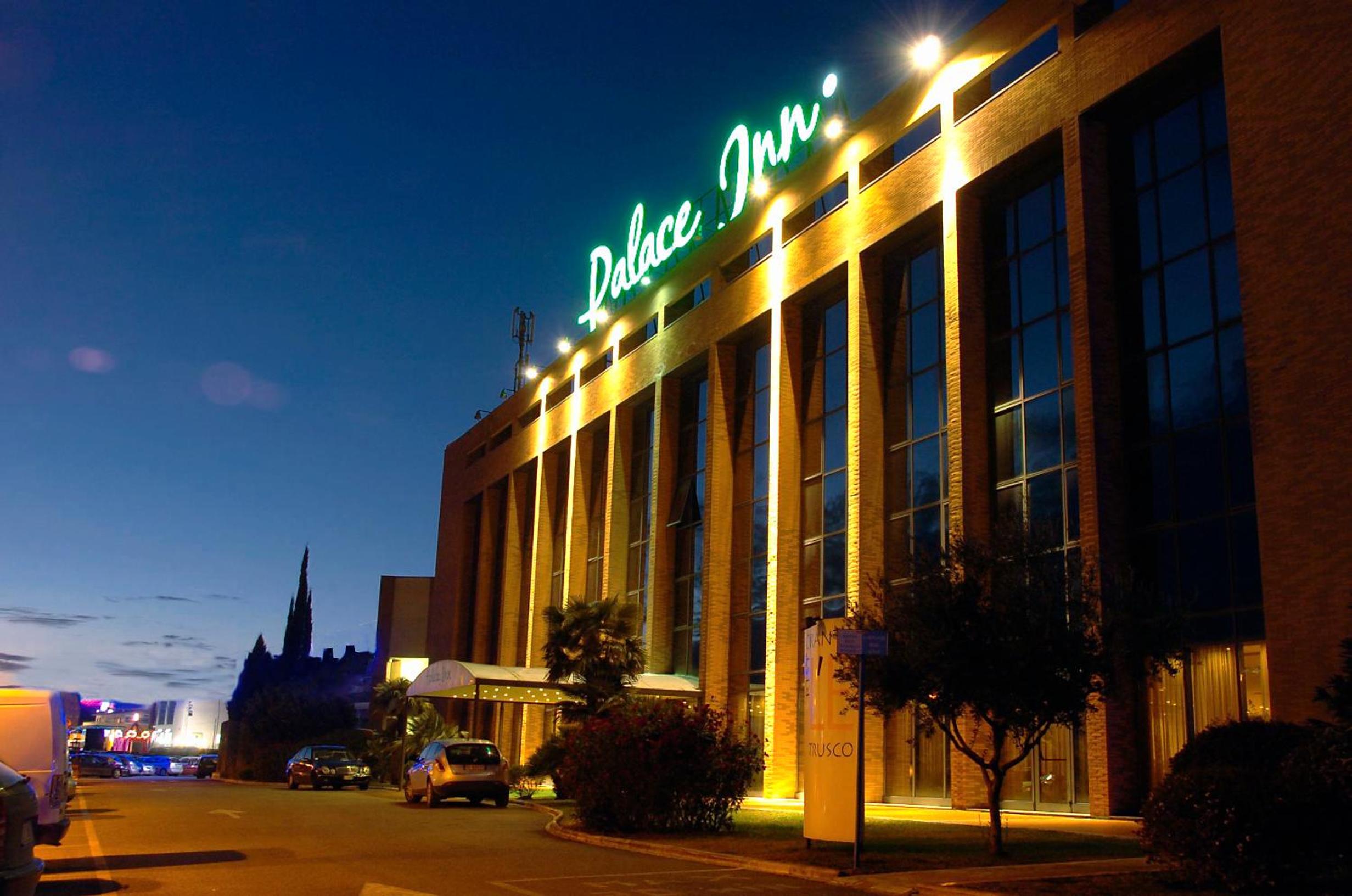 Palace Inn 8/56
