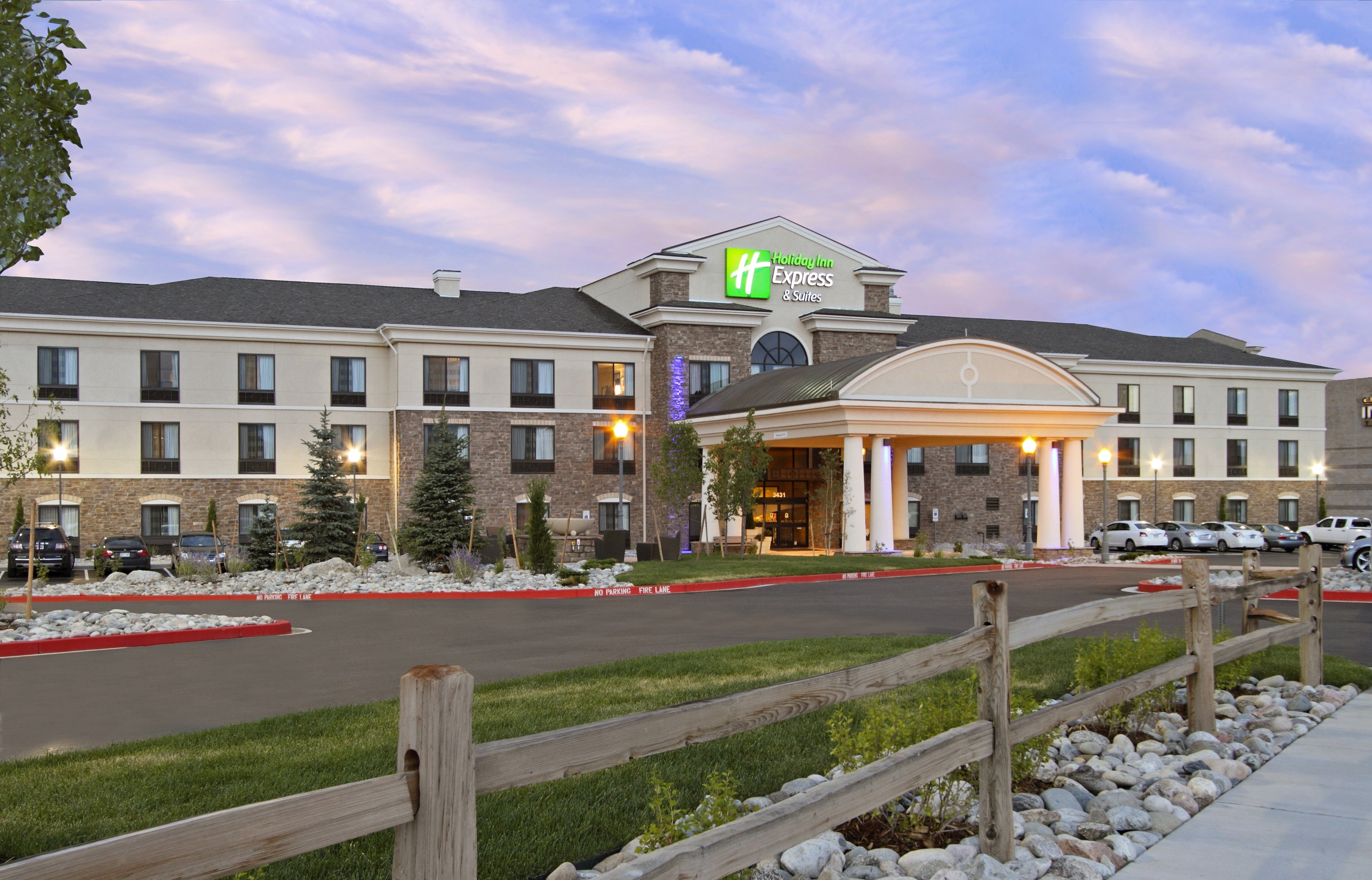 ホリデイ・イン エクスプレス & スイーツ コロラド スプリングス ファースト & メイン(HOLIDAY INN EXPRESS SUITES COLORADO SPRINGS FIRST MAIN) 写真1