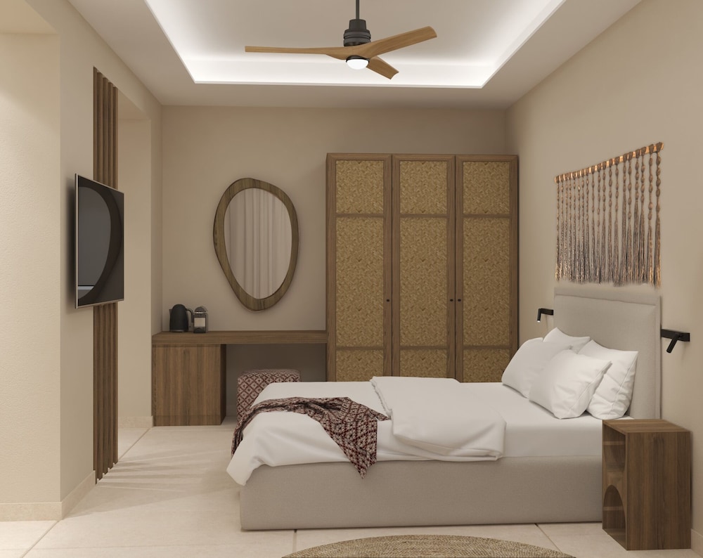 غرفة تنفيذية بسرير مزدوج بإطلالة جزئية على البحر، The Noverian Antama Organic Beach Resort Chania 5/10