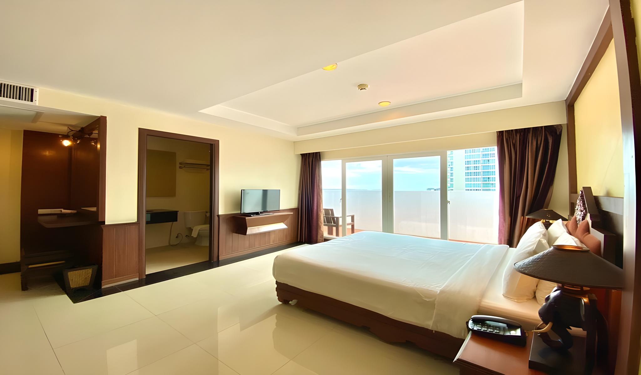 Sky, Deluxe, Sea View, Balcony