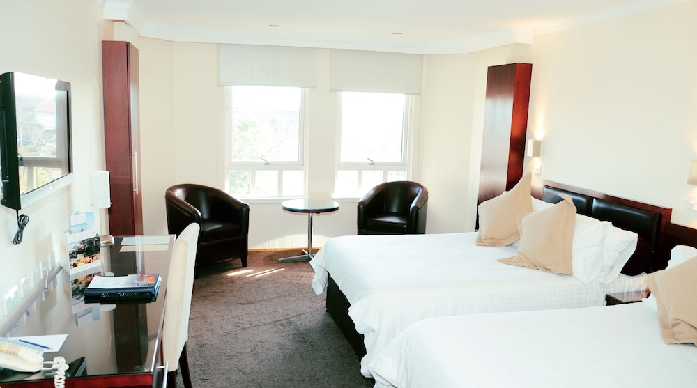 Glynhill Hotel 34/49