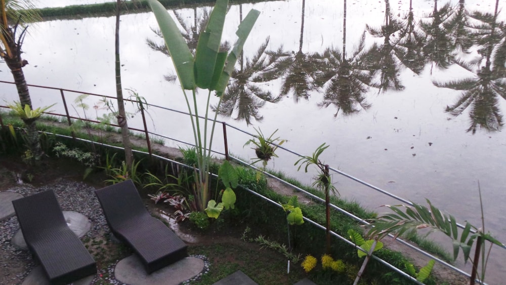 Villa Kemuning 35/40