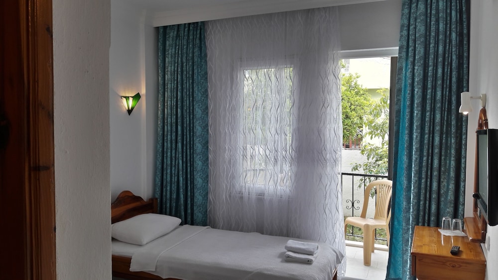 Hotel Mico 18/50