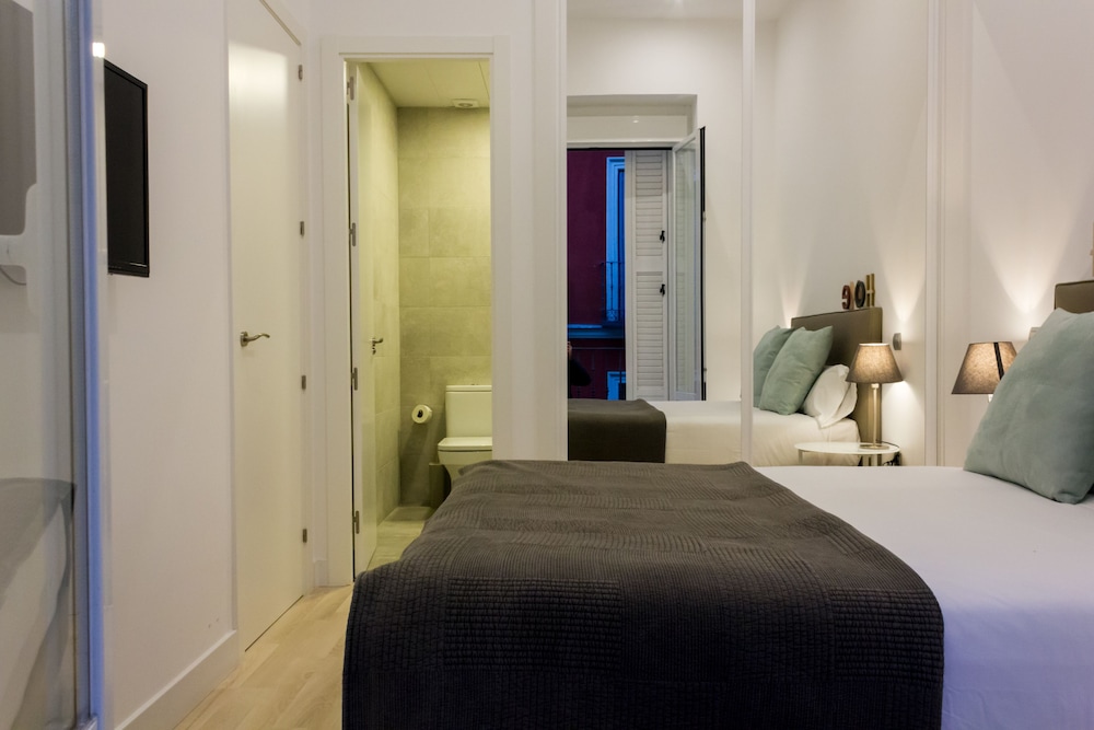 Arenal Suites Gran Vía 12/50