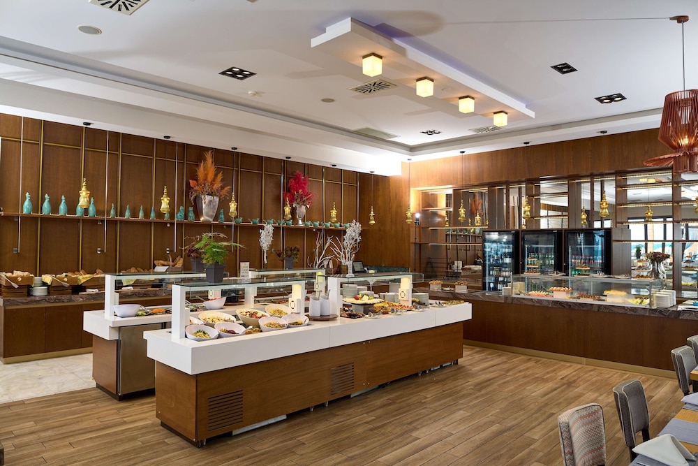Mediterranean Village Hotel & Spa 56/88