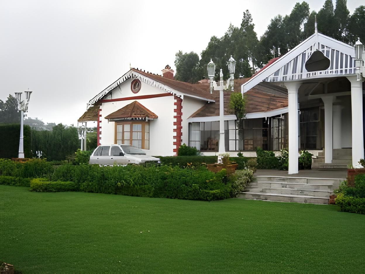Hotel Kluney Manor 14/16