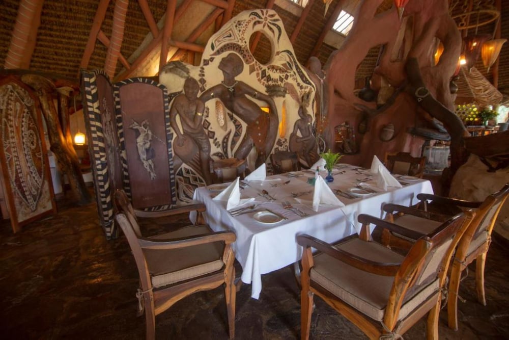 Chui Lodge 24/35