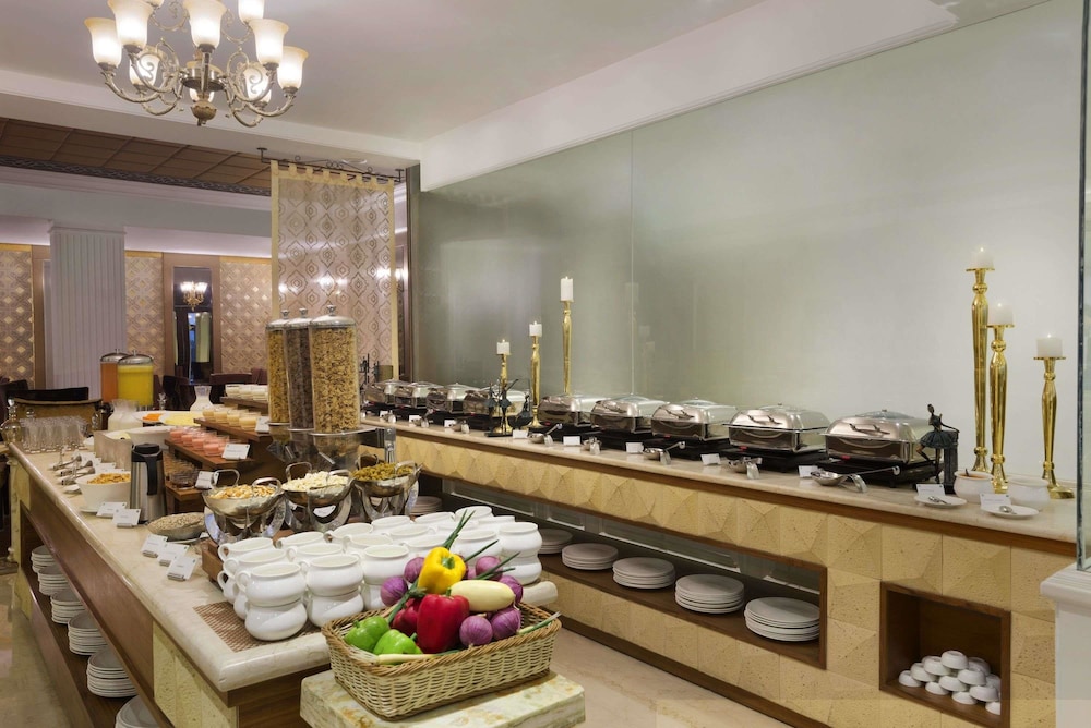 Ramada Plaza by Wyndham Chandigarh Zirakpur 46/58