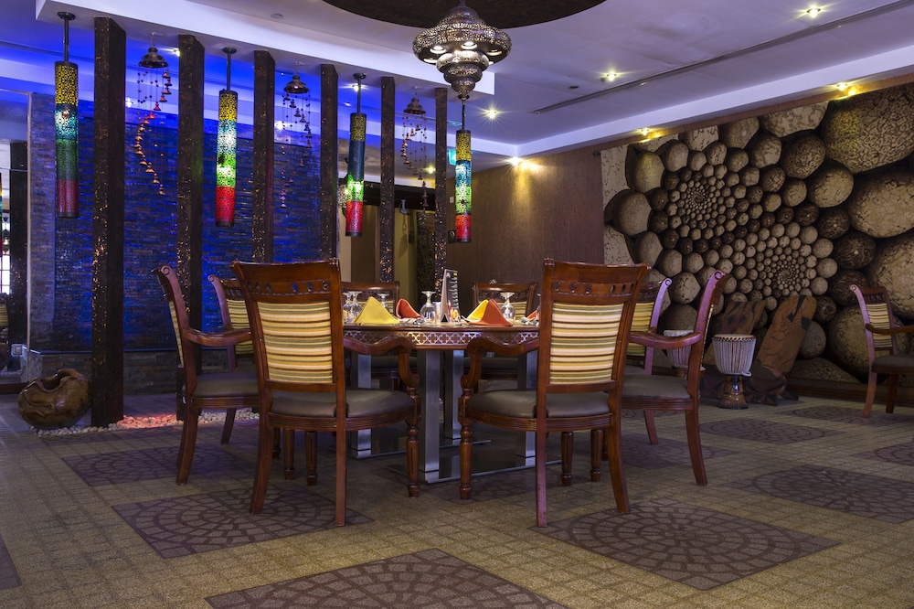 Pearl Executive Hotel Apartment (ex Pearl Park Deluxe Hotel Apartments) 43/50
