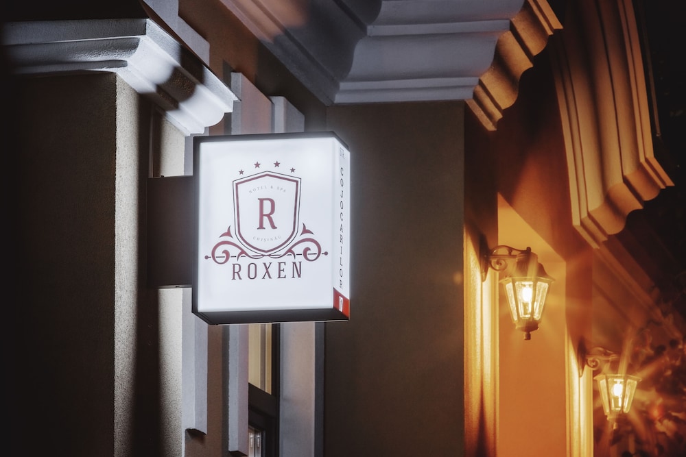 Roxen Hotel & Spa 15/30