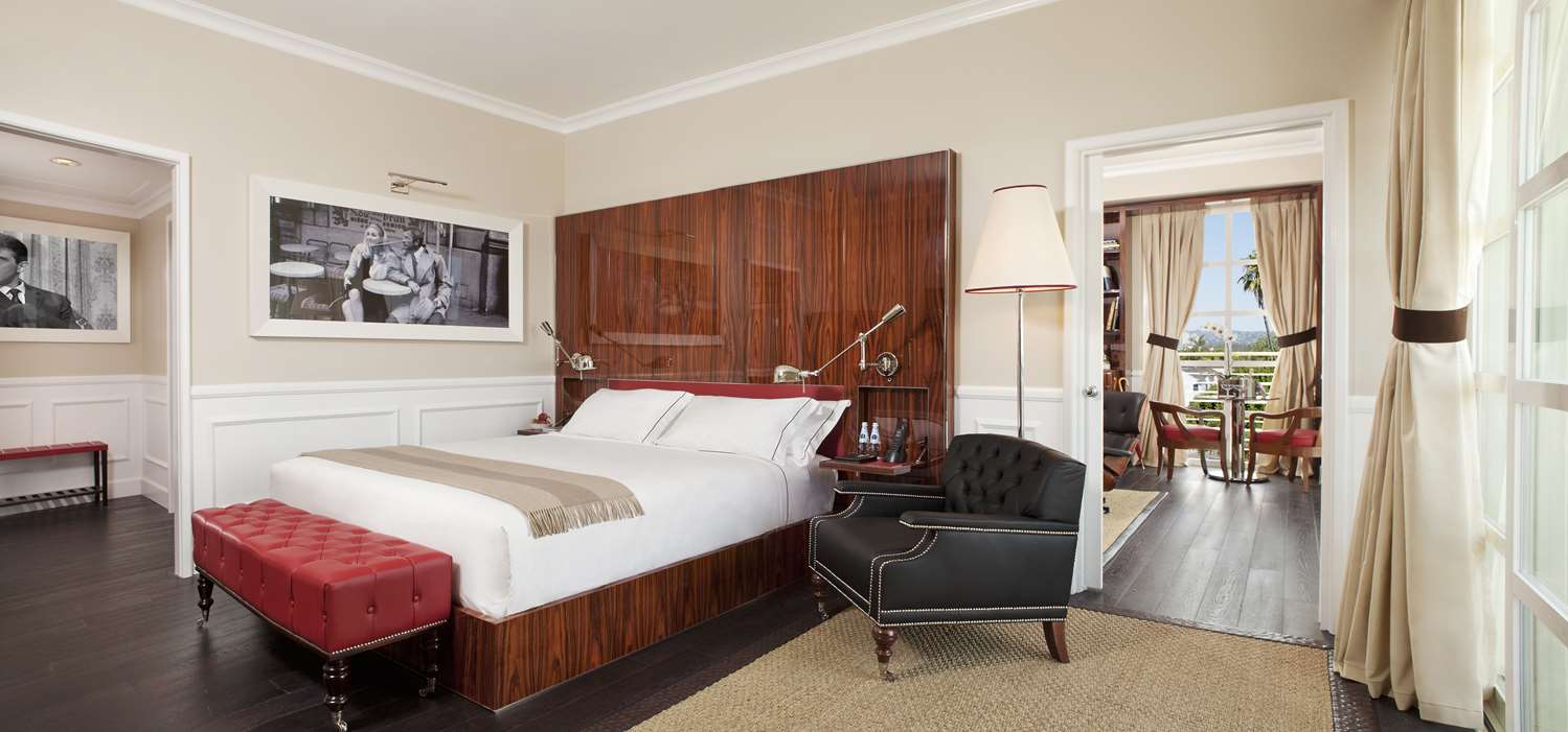 1 Bedroom, Premium, Suite, King Bed, City View