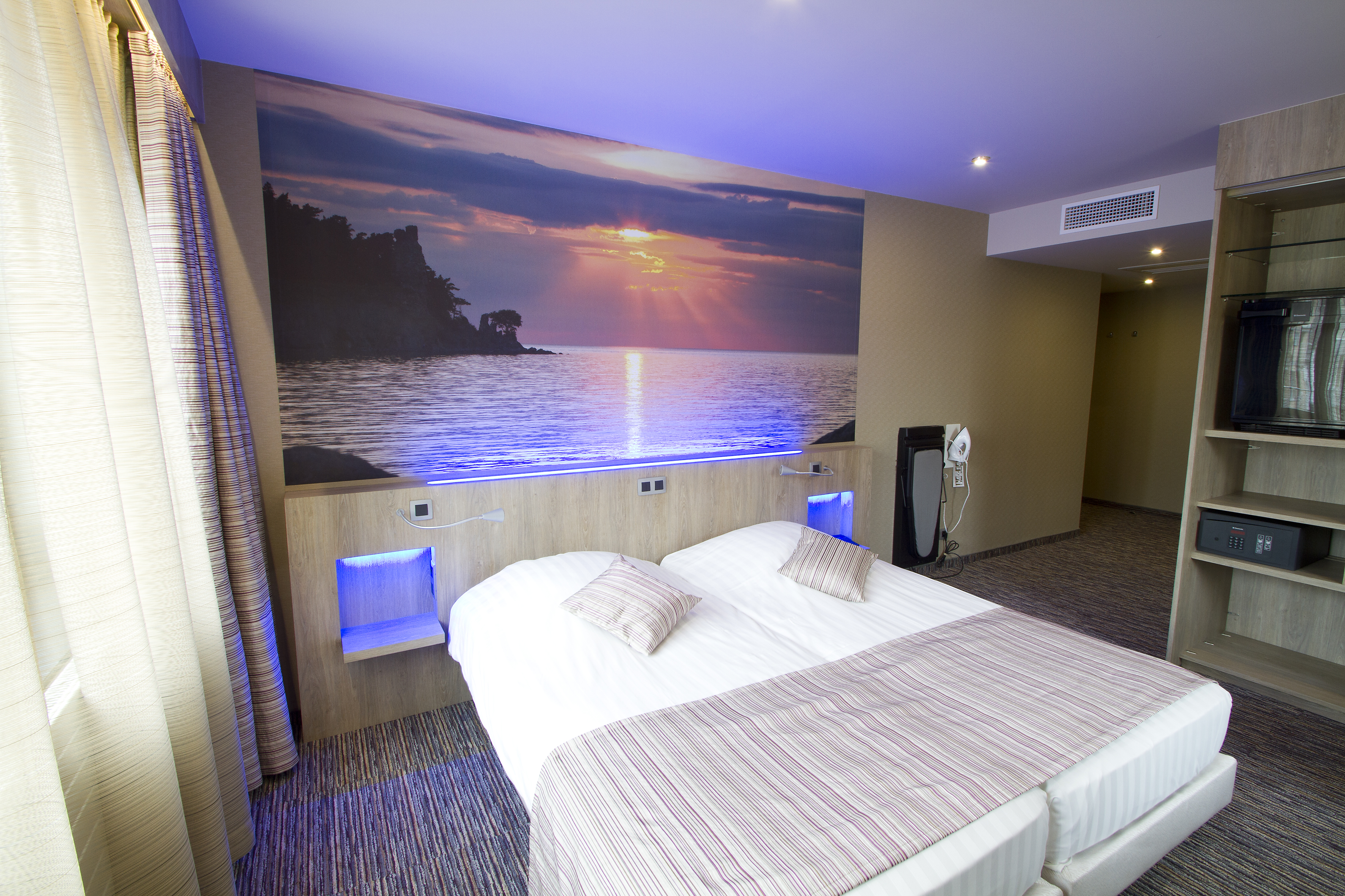 rooms