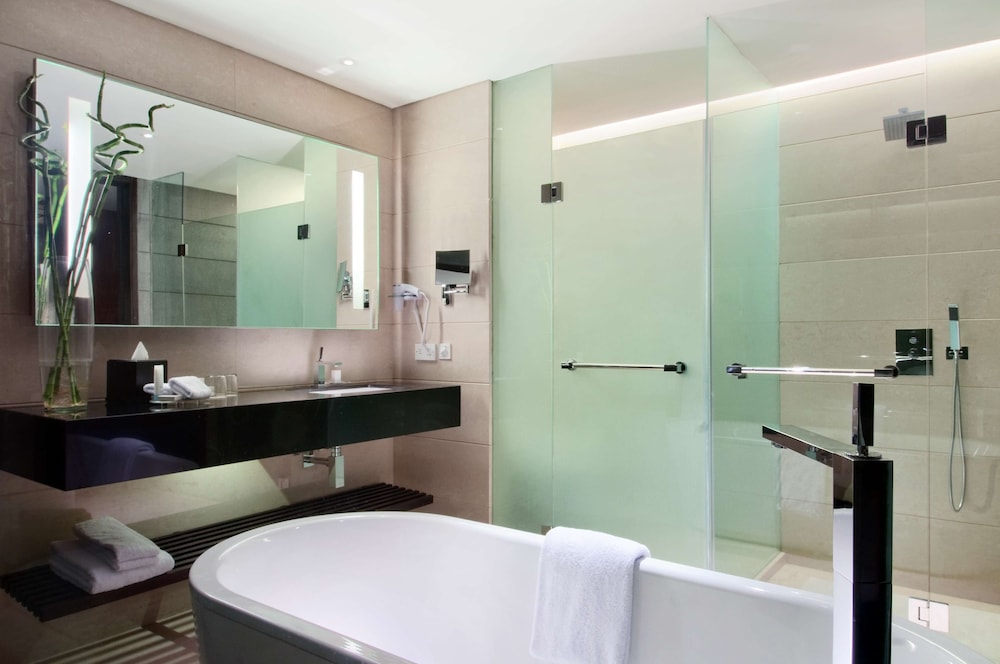 Hilton Bandung 25/54