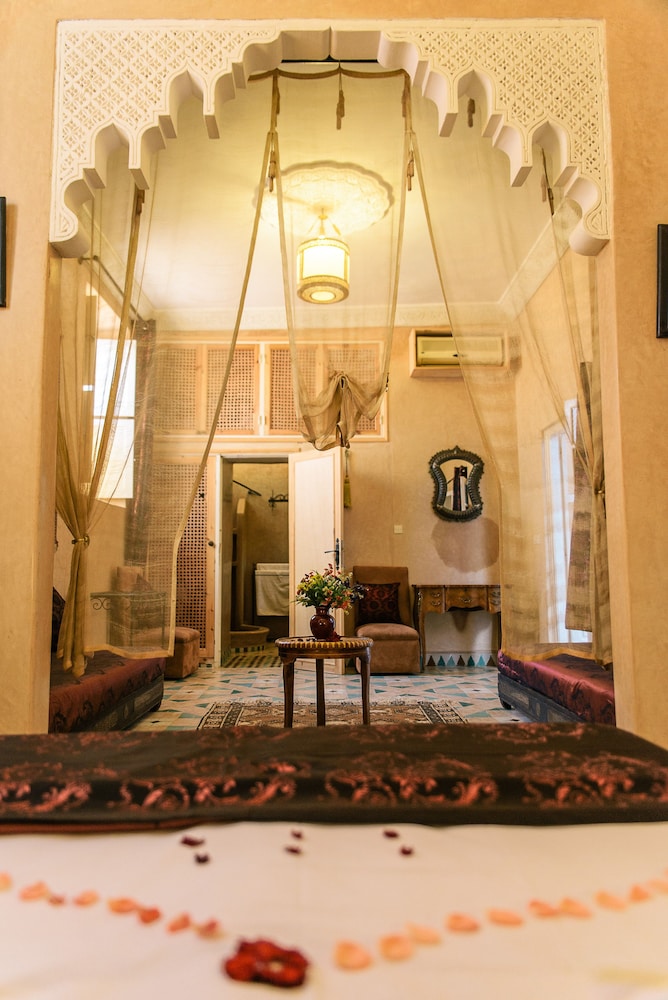 Riad Manissa Ex Dar Manissa 8/50