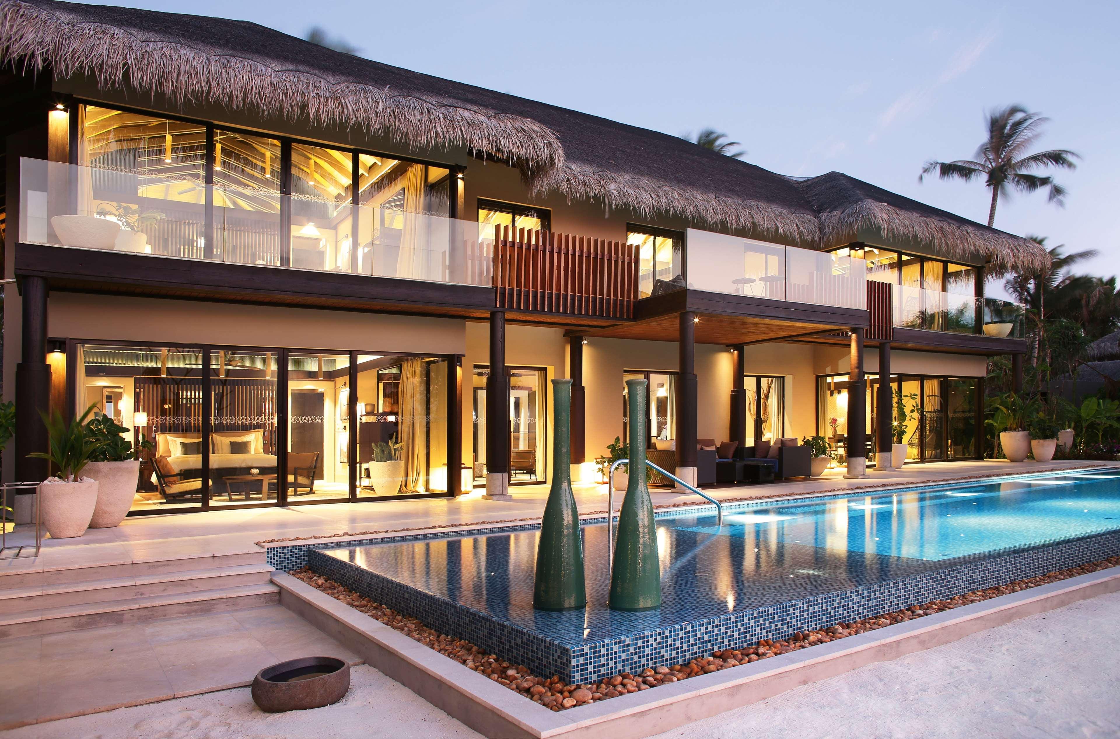 Velaa Private Island 4/46