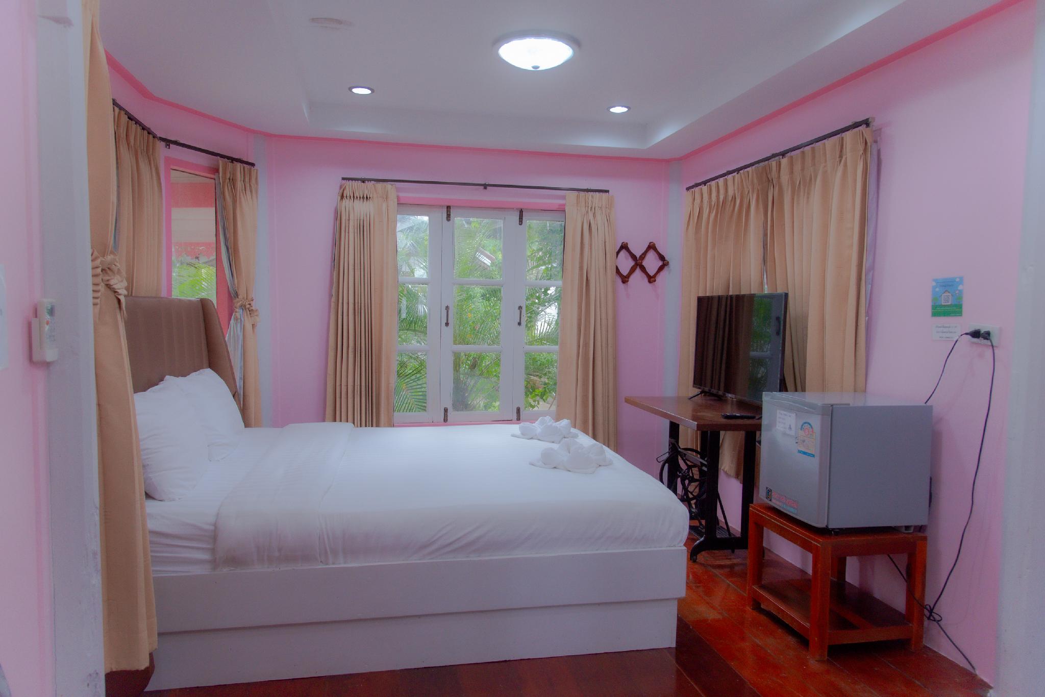 1 Bedroom, Suite, Balcony