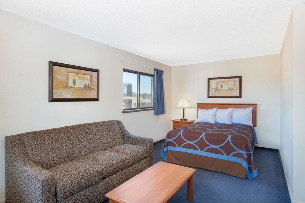 SureStay Plus by Best Western Grand Island 16/24